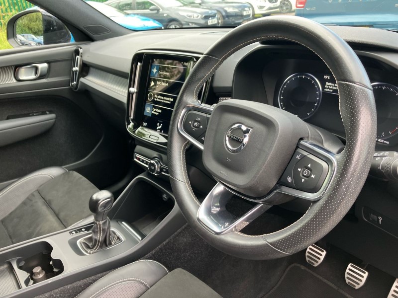 2020 (70) VOLVO XC40 1.5 T3 [163] R DESIGN 5dr 3439867