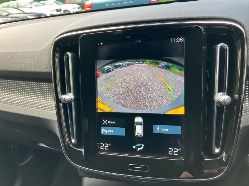 2020 (70) VOLVO XC40 1.5 T3 [163] R DESIGN 5dr 3439881