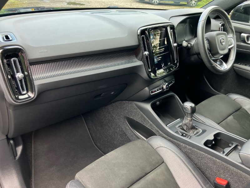 2020 (70) VOLVO XC40 1.5 T3 [163] R DESIGN 5dr 3439890