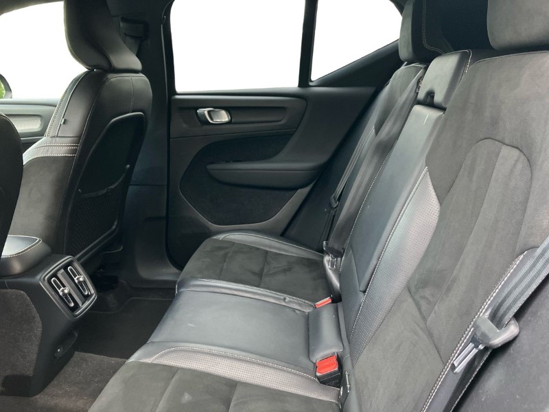 2020 (70) VOLVO XC40 1.5 T3 [163] R DESIGN 5dr 3439861