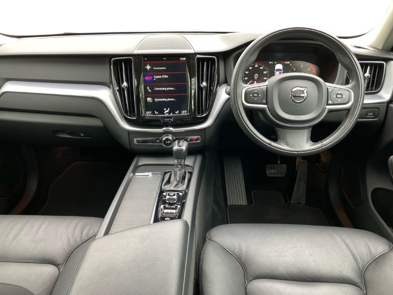 2020 (20) VOLVO XC60 2.0 D4 Momentum Pro 5dr Geartronic 3460692