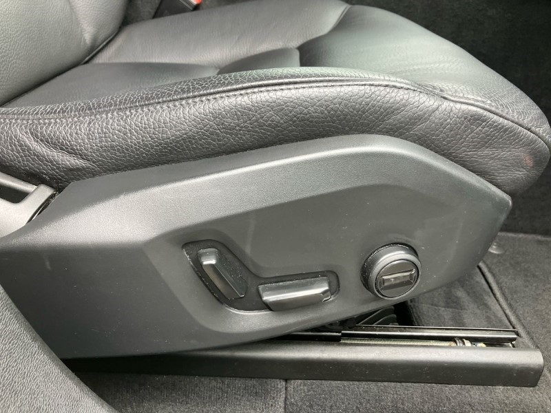 2020 (20) VOLVO XC60 2.0 D4 Momentum Pro 5dr Geartronic 3460697