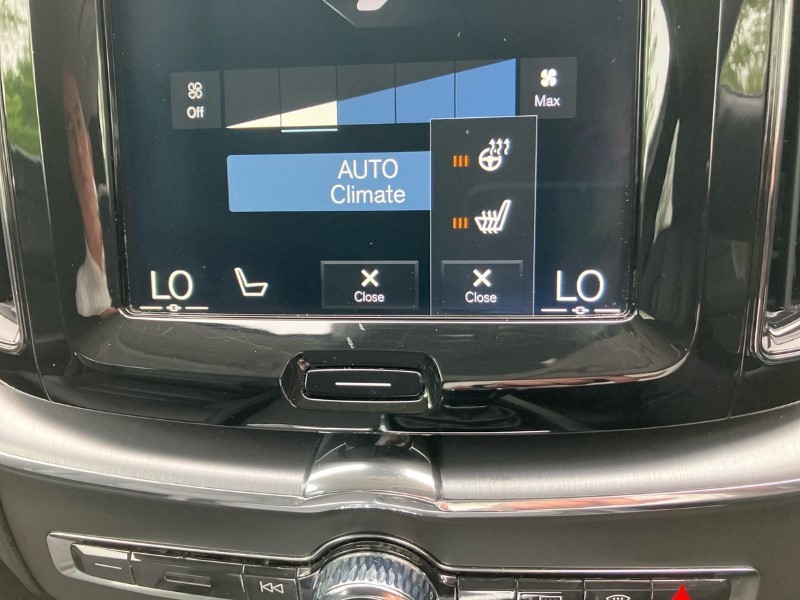 2020 (20) VOLVO XC60 2.0 D4 Momentum Pro 5dr Geartronic 3460711