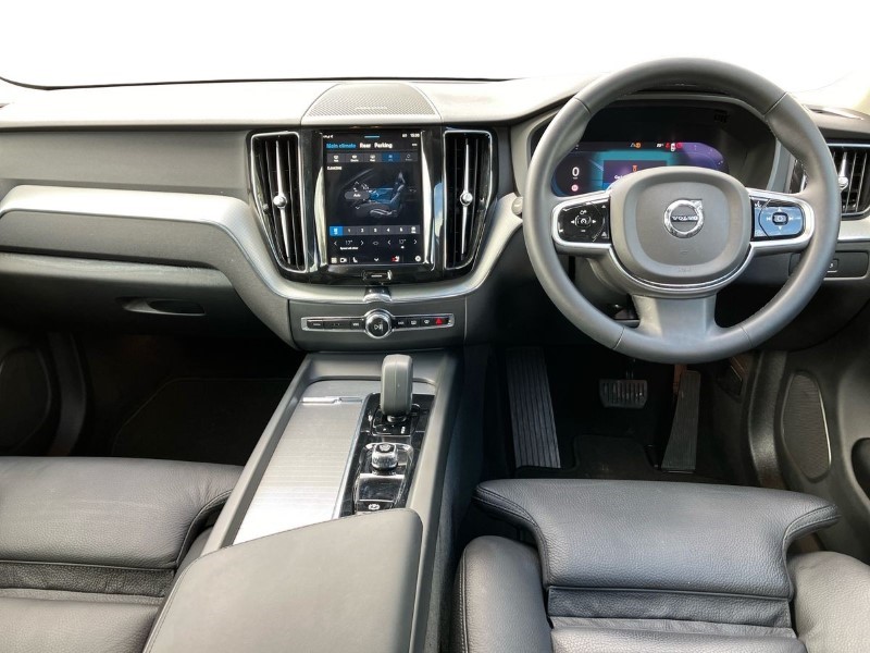 2023 (73) VOLVO XC60 2.0 B4D Plus Dark 5dr AWD Geartronic 3441039