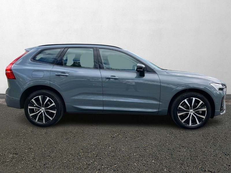 2023 (73) VOLVO XC60 2.0 B4D Plus Dark 5dr AWD Geartronic 3441035