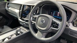 2023 (73) VOLVO XC60 2.0 B4D Plus Dark 5dr AWD Geartronic 3441040