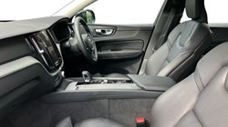 2023 (73) VOLVO XC60 2.0 B4D Plus Dark 5dr AWD Geartronic 3441033