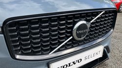 2023 (73) VOLVO XC60 2.0 B4D Plus Dark 5dr AWD Geartronic 3441068
