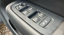 2023 (73) VOLVO XC60 2.0 B4D Plus Dark 5dr AWD Geartronic 3441043