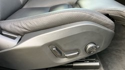 2023 (73) VOLVO XC60 2.0 B4D Plus Dark 5dr AWD Geartronic 3444266