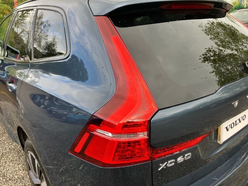 2023 (73) VOLVO XC60 2.0 B4D Plus Dark 5dr AWD Geartronic 3444292