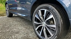 2023 (73) VOLVO XC60 2.0 B4D Plus Dark 5dr AWD Geartronic 3444288