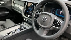 2023 (73) VOLVO XC60 2.0 B4D Plus Dark 5dr AWD Geartronic 3444262