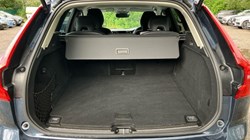 2023 (73) VOLVO XC60 2.0 B4D Plus Dark 5dr AWD Geartronic 3444285