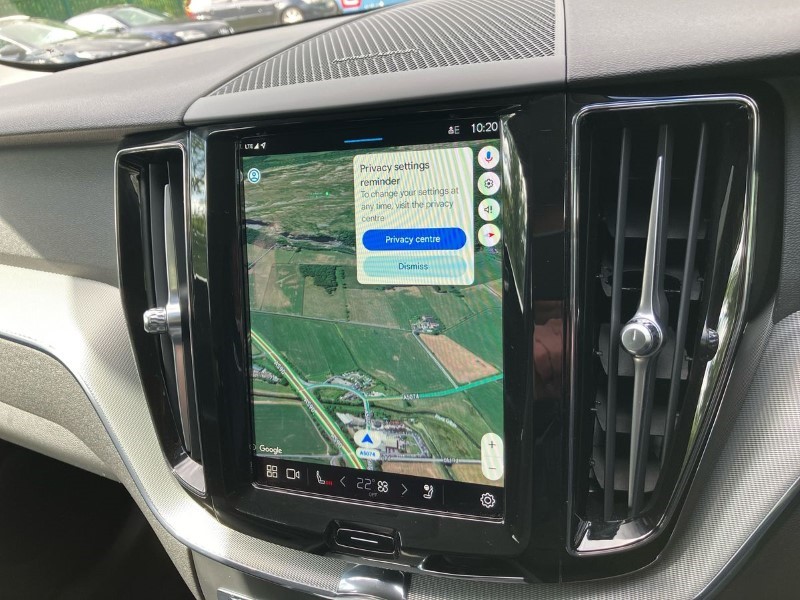 2023 (73) VOLVO XC60 2.0 B4D Plus Dark 5dr AWD Geartronic 3444274