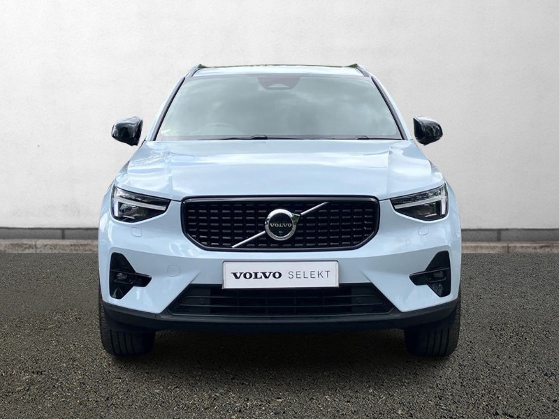 2024 (73) VOLVO XC40 2.0 B4P Ultimate Dark 5dr Auto 3444136