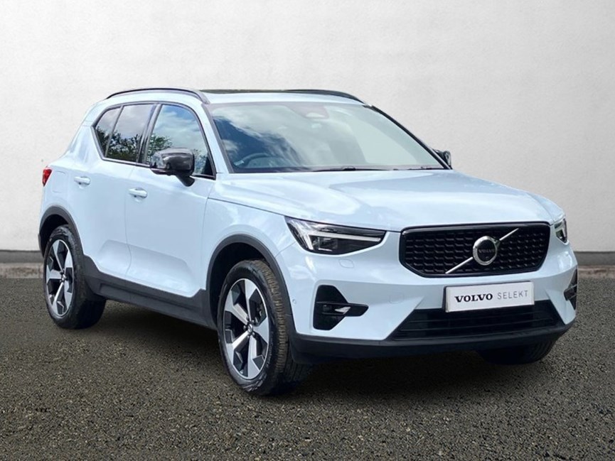 2024 (73) VOLVO XC40 2.0 B4P Ultimate Dark 5dr Auto