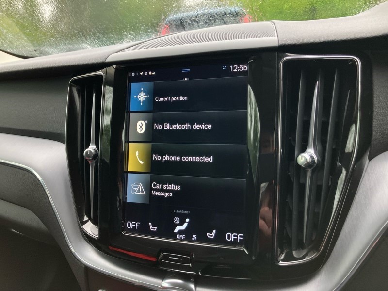 2020 (70) VOLVO XC60 2.0 B5P [250] Momentum 5dr AWD Geartronic 3460275