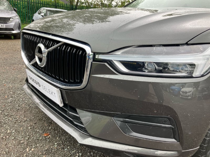 2020 (70) VOLVO XC60 2.0 B5P [250] Momentum 5dr AWD Geartronic 3460293