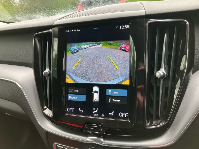 2020 (70) VOLVO XC60 2.0 B5P [250] Momentum 5dr AWD Geartronic 3460277