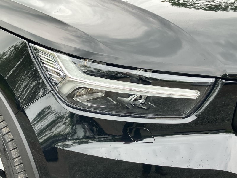 2020 (20) VOLVO XC40 2.0 T4 R DESIGN Pro 5dr Geartronic 3449859