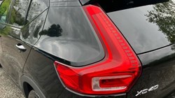 2020 (20) VOLVO XC40 2.0 T4 R DESIGN Pro 5dr Geartronic 3449862