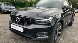 2020 (20) VOLVO XC40 2.0 T4 R DESIGN Pro 5dr Geartronic 3449861