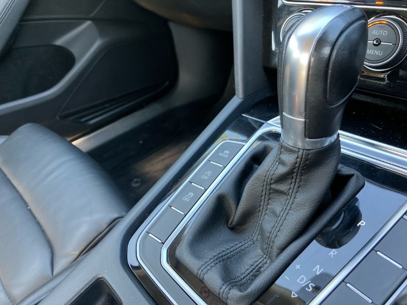 2015 (64) VOLKSWAGEN PASSAT 2.0 TDI SCR 190 GT 4dr DSG 3482599