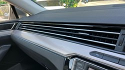 2015 (64) VOLKSWAGEN PASSAT 2.0 TDI SCR 190 GT 4dr DSG 3482598