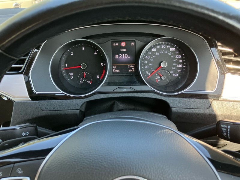 2015 (64) VOLKSWAGEN PASSAT 2.0 TDI SCR 190 GT 4dr DSG 3482592