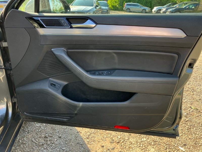 2015 (64) VOLKSWAGEN PASSAT 2.0 TDI SCR 190 GT 4dr DSG 3482583