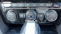 2015 (64) VOLKSWAGEN PASSAT 2.0 TDI SCR 190 GT 4dr DSG 3482596