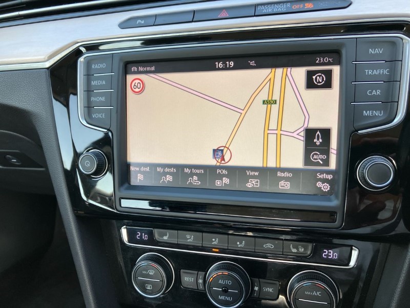 2015 (64) VOLKSWAGEN PASSAT 2.0 TDI SCR 190 GT 4dr DSG 3482594