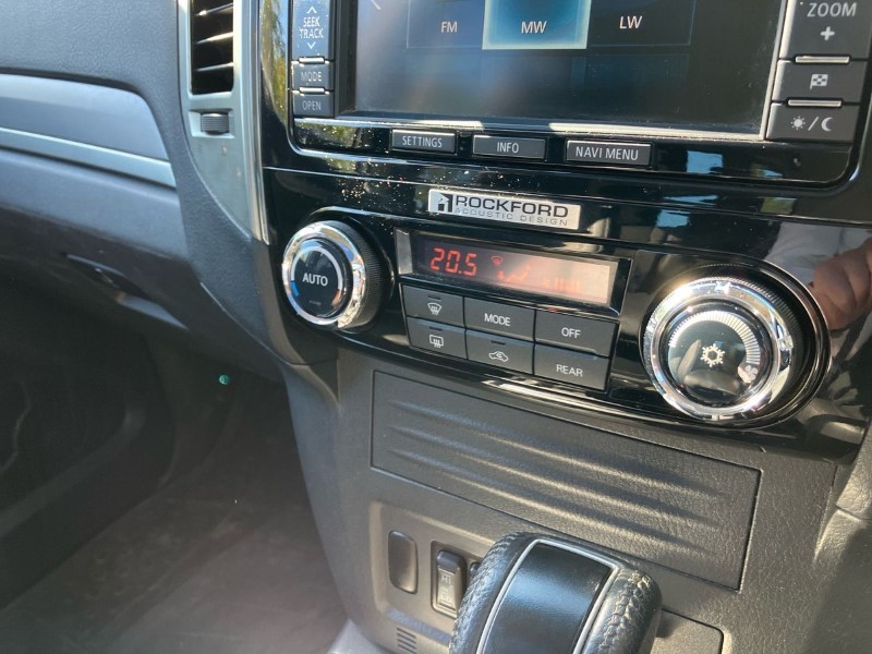 2016 (66) MITSUBISHI SHOGUN 3.2 DI-DC [187] SG3 5dr Auto 3508512