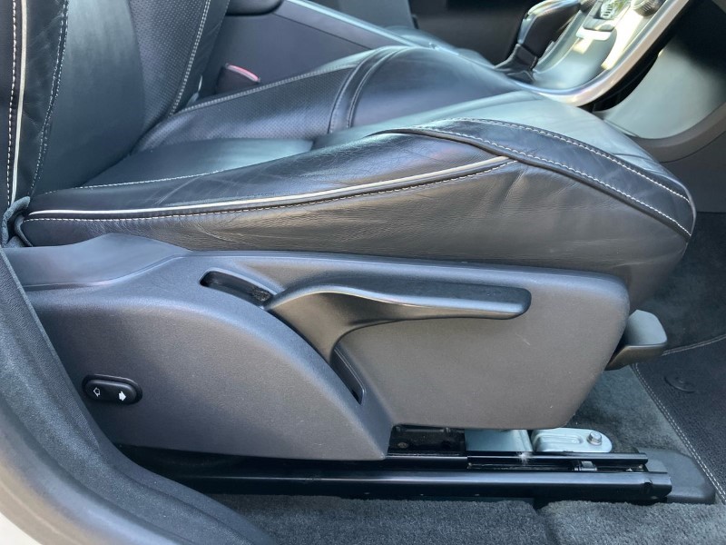 2014 (64) VOLVO XC60 D4 [181] R DESIGN Nav 5dr AWD Geartronic 3478425