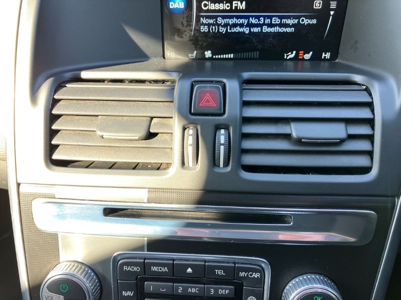 2014 (64) VOLVO XC60 D4 [181] R DESIGN Nav 5dr AWD Geartronic 3478439