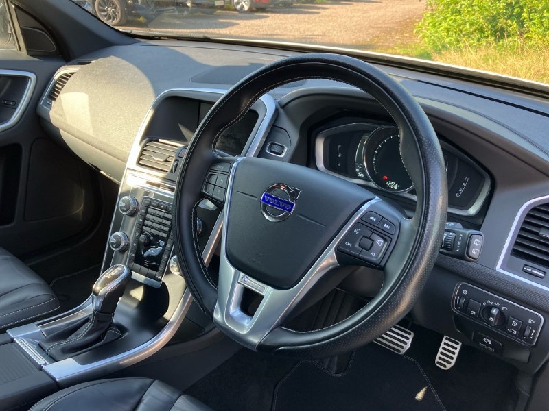 2014 (64) VOLVO XC60 D4 [181] R DESIGN Nav 5dr AWD Geartronic 3478421