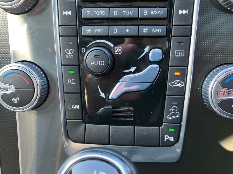 2014 (64) VOLVO XC60 D4 [181] R DESIGN Nav 5dr AWD Geartronic 3478437