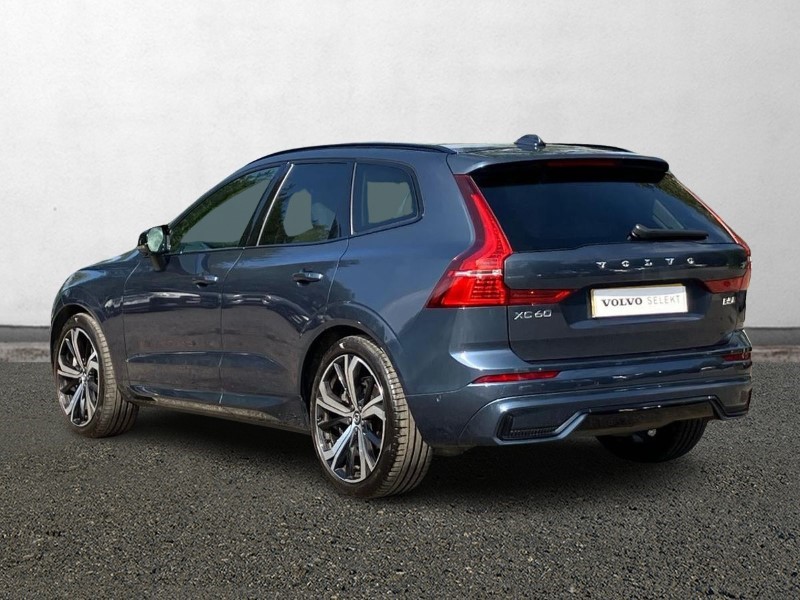 2023 (73) VOLVO XC60 2.0 B5P Ultimate Dark 5dr AWD Geartronic 3457684