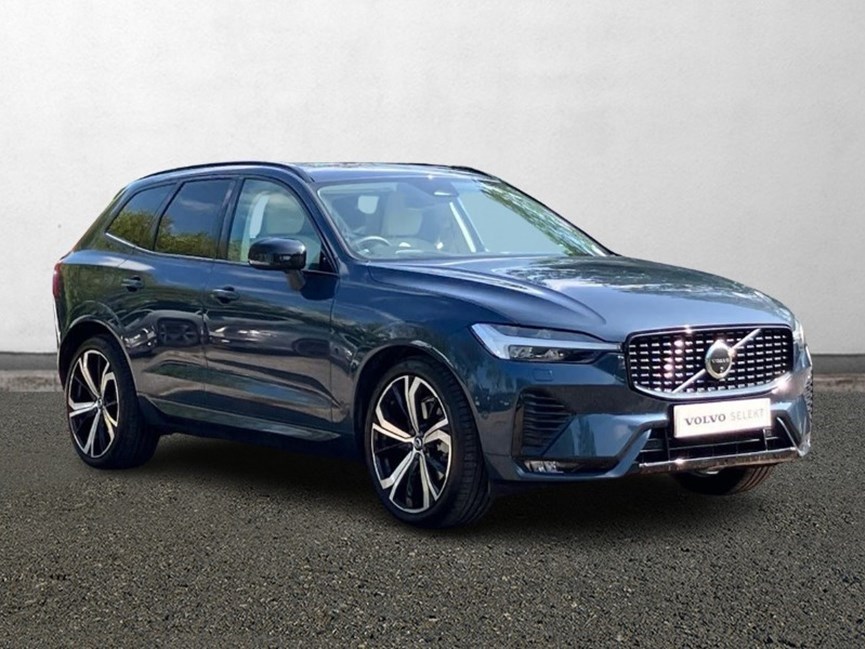 2023 (73) VOLVO XC60 2.0 B5P Ultimate Dark 5dr AWD Geartronic