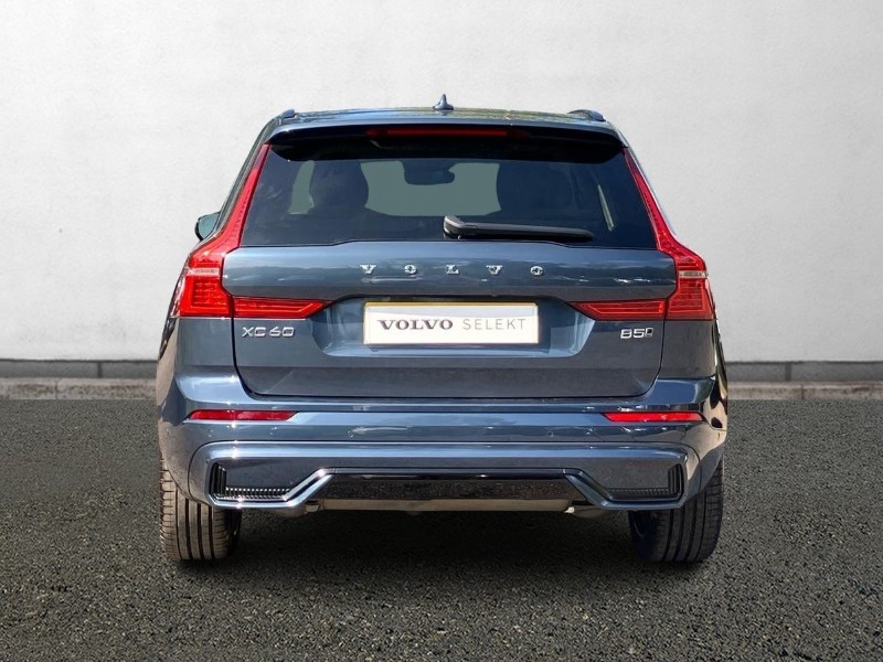 2023 (73) VOLVO XC60 2.0 B5P Ultimate Dark 5dr AWD Geartronic 3457688