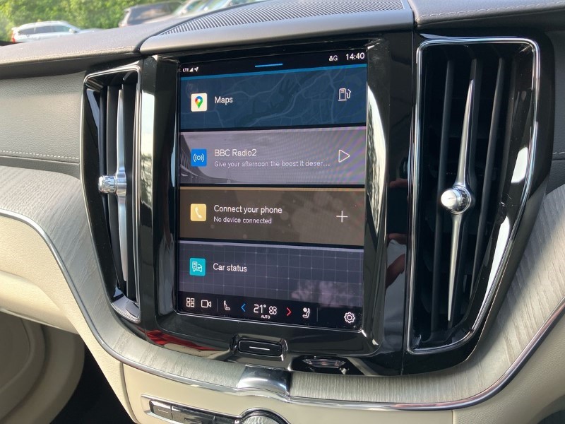 2023 (73) VOLVO XC60 2.0 B5P Ultimate Dark 5dr AWD Geartronic 3457705