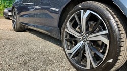 2023 (73) VOLVO XC60 2.0 B5P Ultimate Dark 5dr AWD Geartronic 3457720