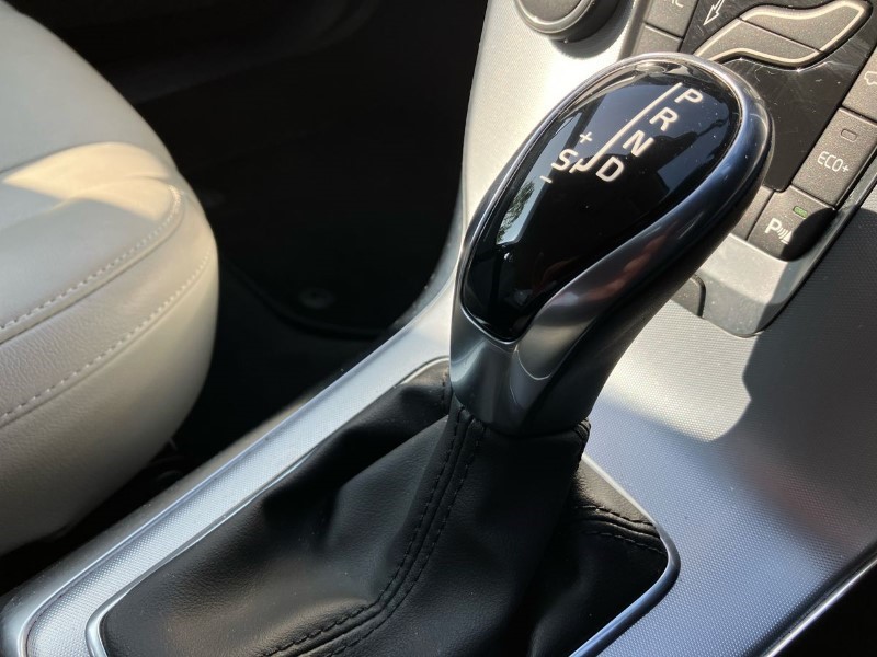 2018 (68) VOLVO V40 T3 [152] Inscription 5dr Geartronic 3456156