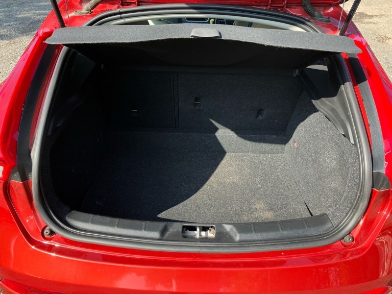 2018 (68) VOLVO V40 T3 [152] Inscription 5dr Geartronic 3456161