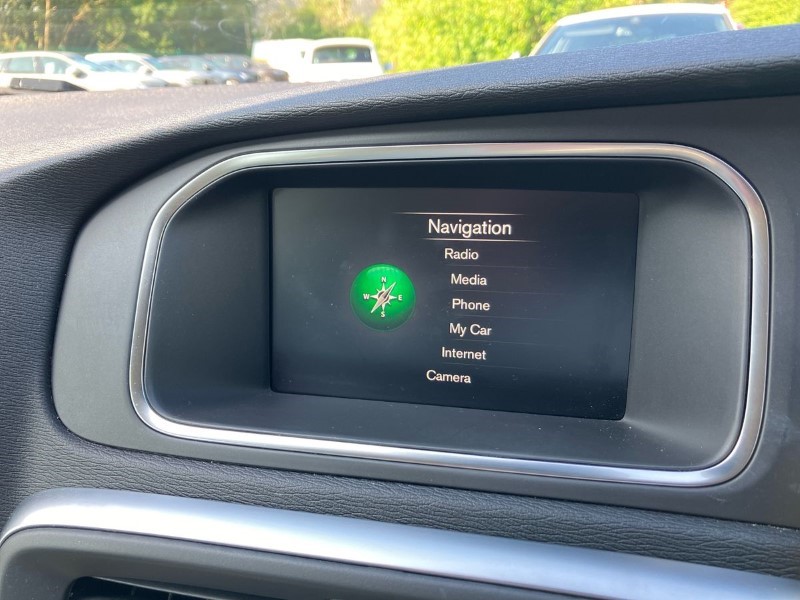 2018 (68) VOLVO V40 T3 [152] Inscription 5dr Geartronic 3456150