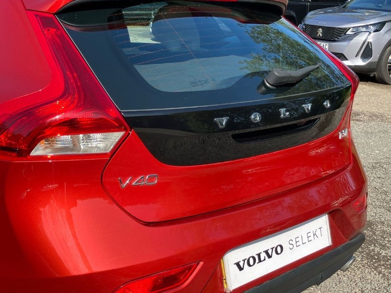 2018 (68) VOLVO V40 T3 [152] Inscription 5dr Geartronic 3456169