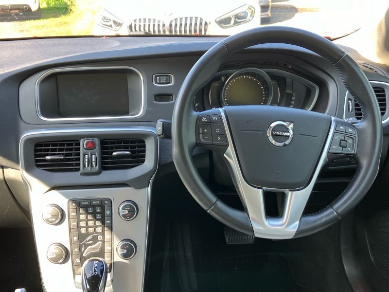 2018 (68) VOLVO V40 T3 [152] Inscription 5dr Geartronic 3456149