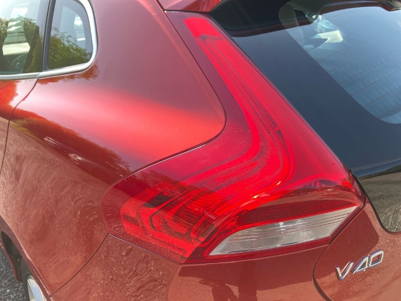 2018 (68) VOLVO V40 T3 [152] Inscription 5dr Geartronic 3456167