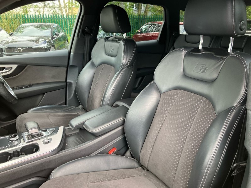 2017 (17) AUDI Q7 3.0 TDI 218 Quattro S Line 5dr Tip Auto 3502384